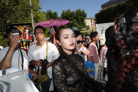 parade du Festival Off d’Avignon 25-15