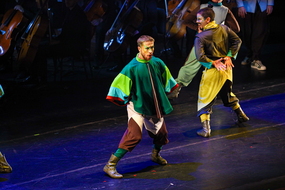 Pedro y el Lobo FIAV-24