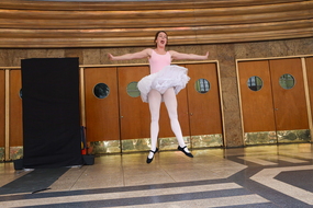 ‘Ballet Poulet’ – Fanzini Productions FIAV-14