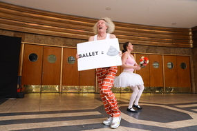 ‘Ballet Poulet’ – Fanzini Productions FIAV-30
