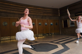 ‘Ballet Poulet’ – Fanzini Productions FIAV-66