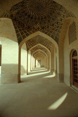 Shiraz 09